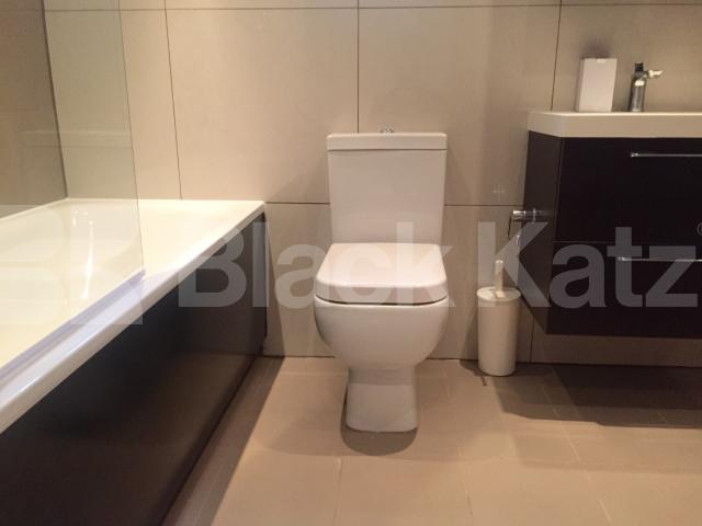 			NEW INSTRUCTION, 2 Bedroom, 1 bath, 1 reception Apartment			 Shakespeare Rd, Poets Corner